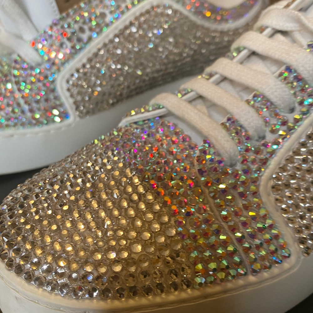 ❤️ AUTHENTIC CUSTOM CHANEL CHANEL SNEAKER - Picture 9 of 14